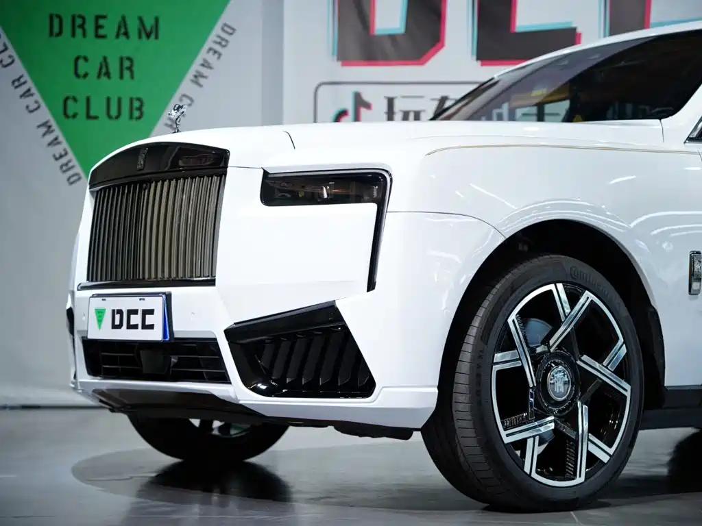 Rolls-Royce Cullinan — миниатюра 59