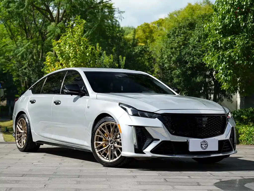 Cadillac CT5 — миниатюра 3