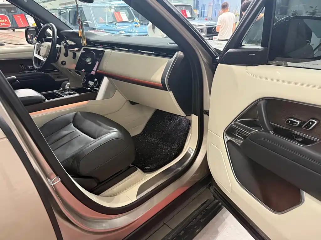 Land Rover Range Rover — миниатюра 9