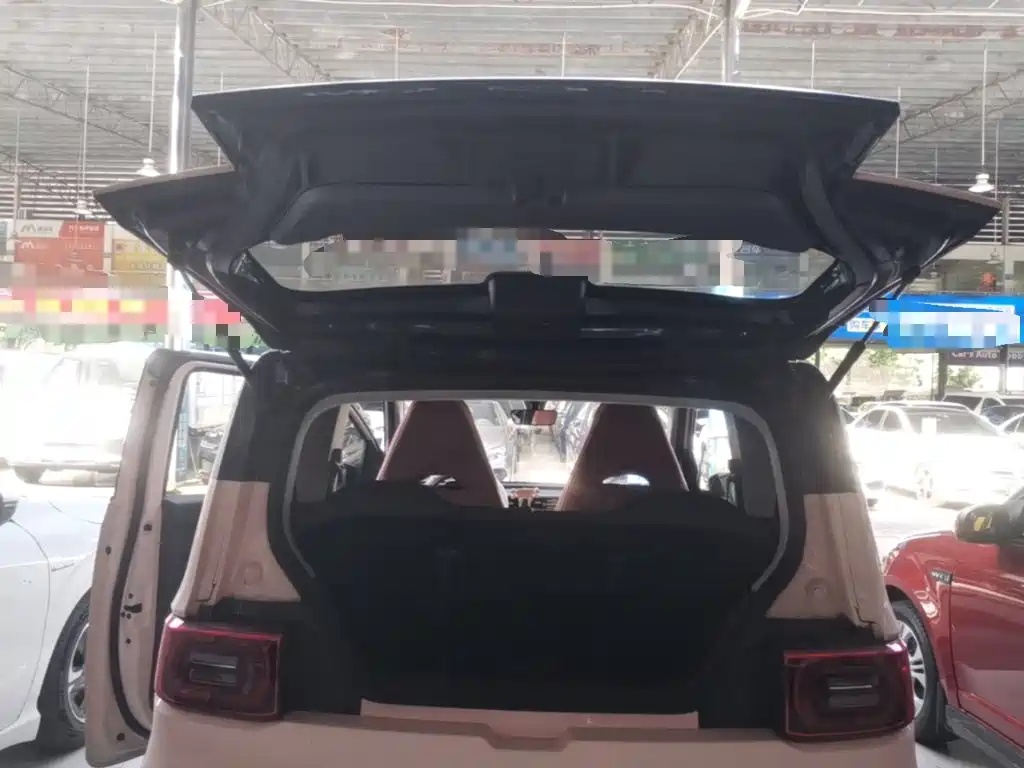Wuling MINIEV — миниатюра 19