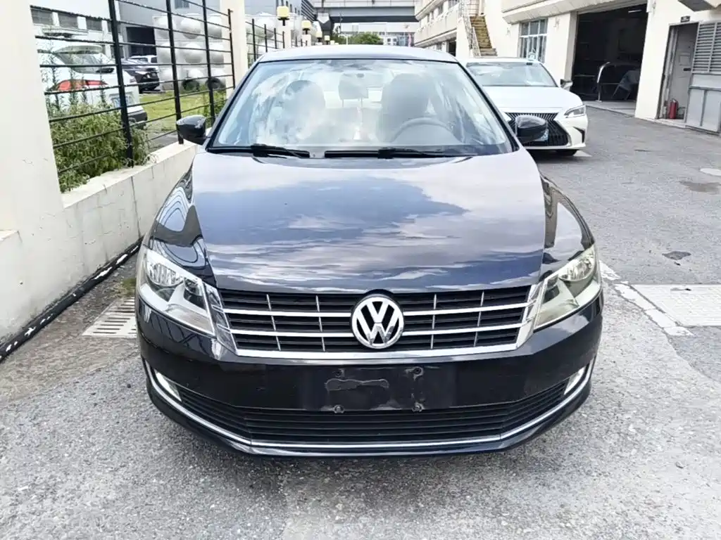 Volkswagen Lavida — миниатюра 3