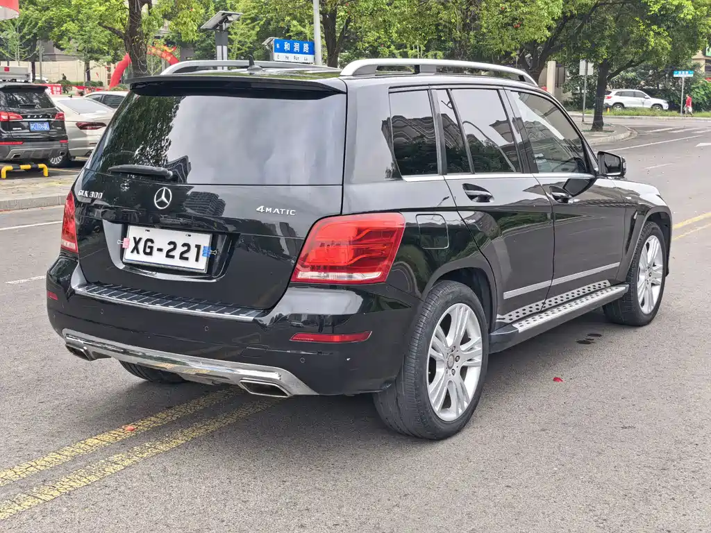 Mercedes-Benz GLK-Class — миниатюра 9