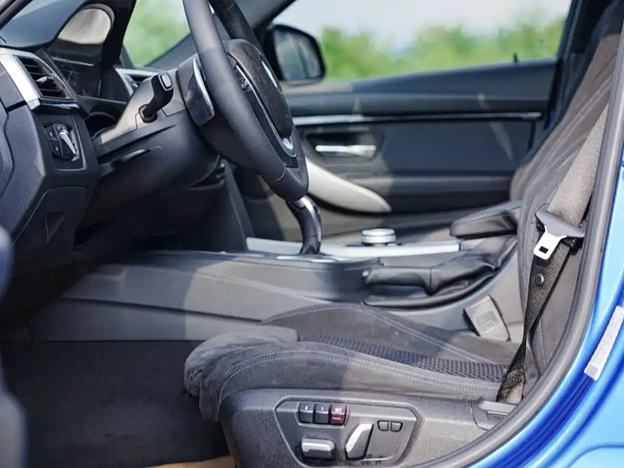BMW 3 Series — миниатюра 21