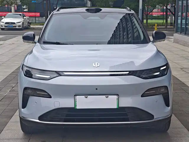 2025 Leapmotor C11