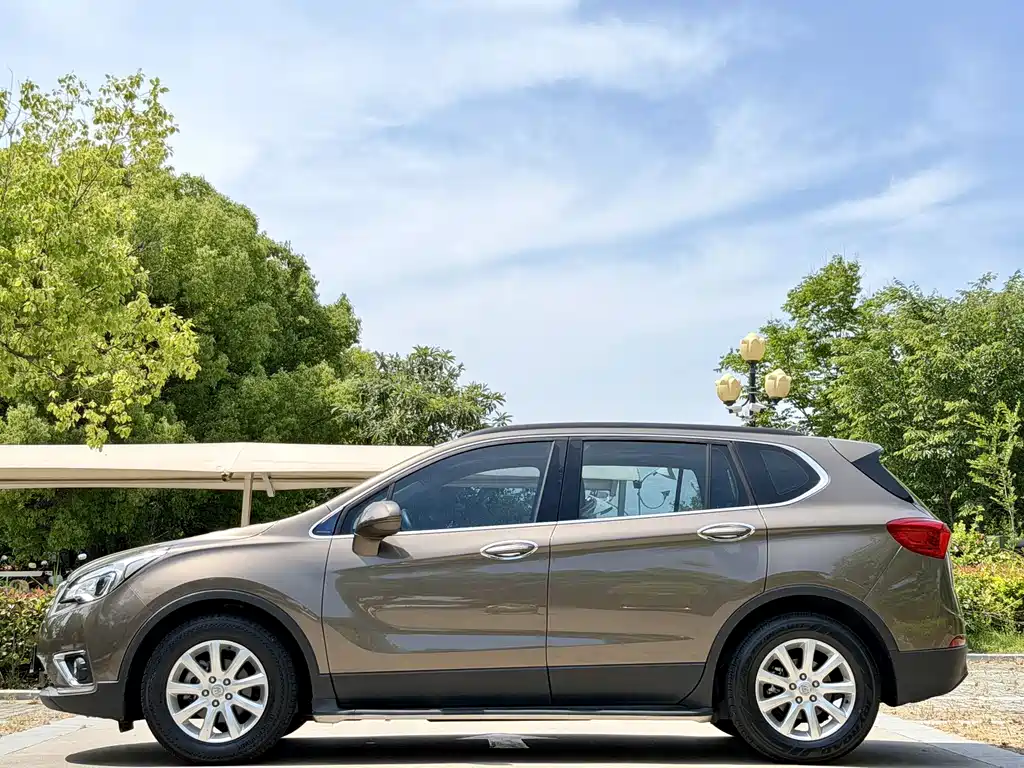 Buick Envision Plus — миниатюра 4
