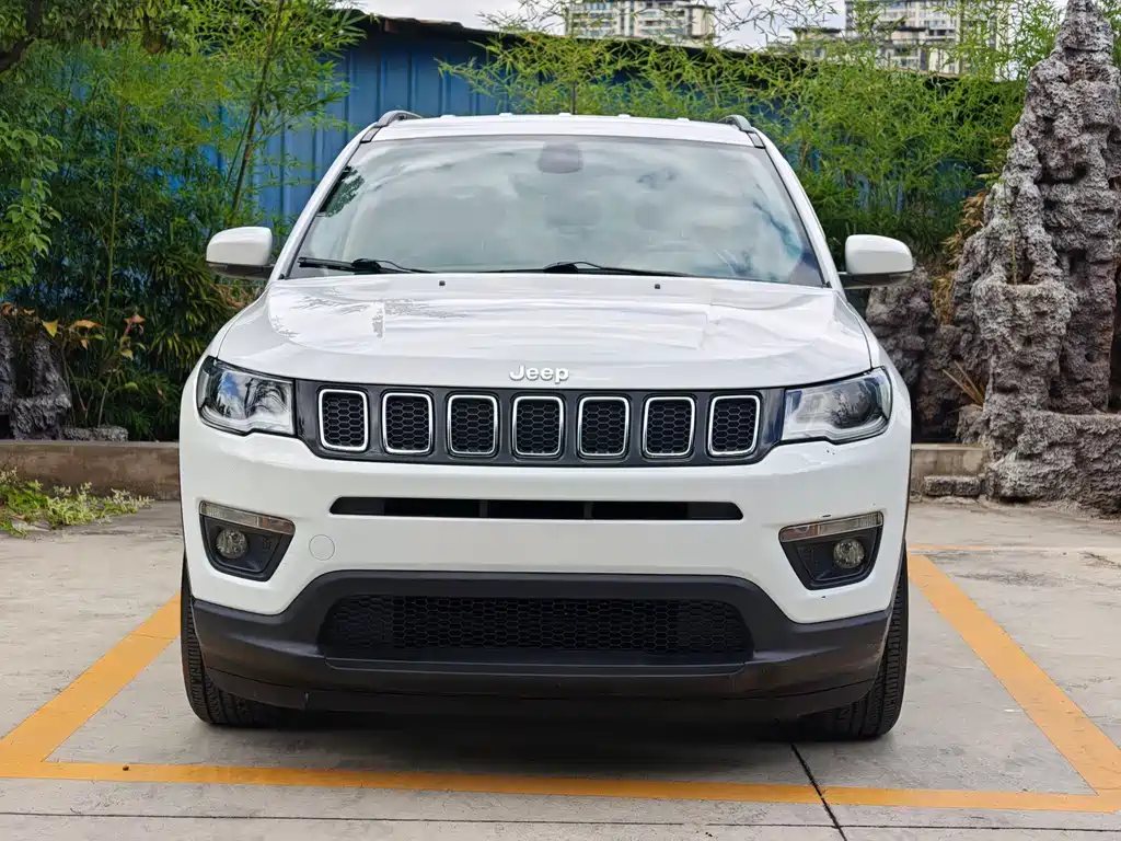 Jeep Compass — миниатюра 2
