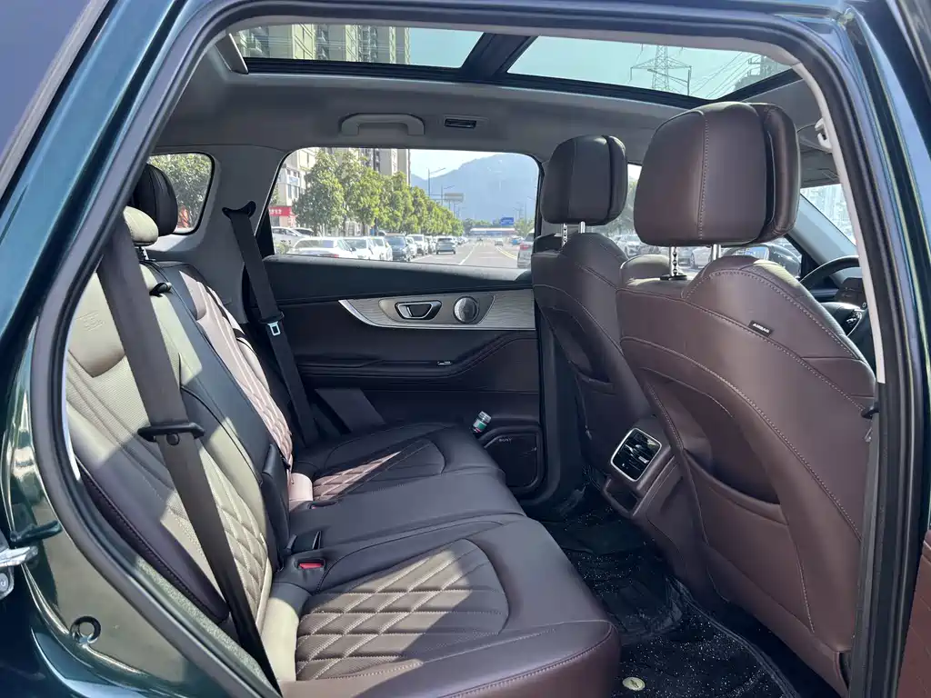 Chery Tiggo 8 PRO — миниатюра 12