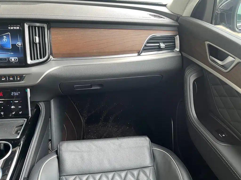 Hongqi Hongqi HS7 — миниатюра 18