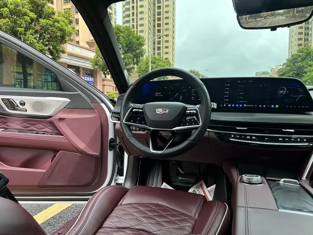Cadillac CT6 — миниатюра 12