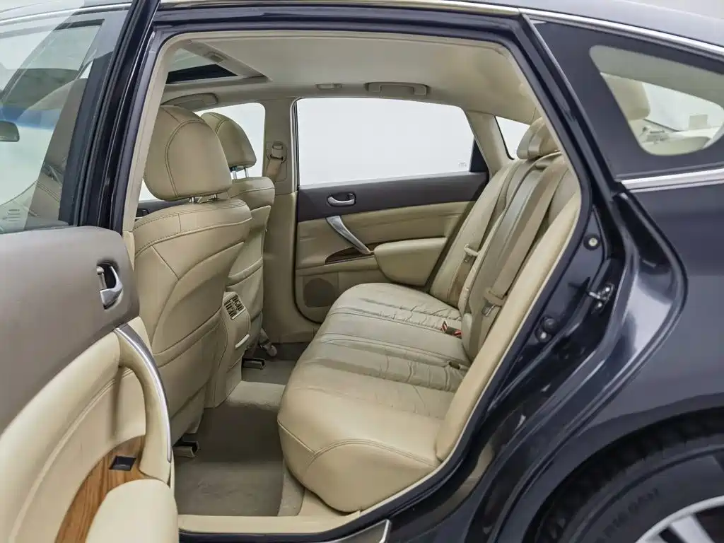 Nissan Teana — миниатюра 15