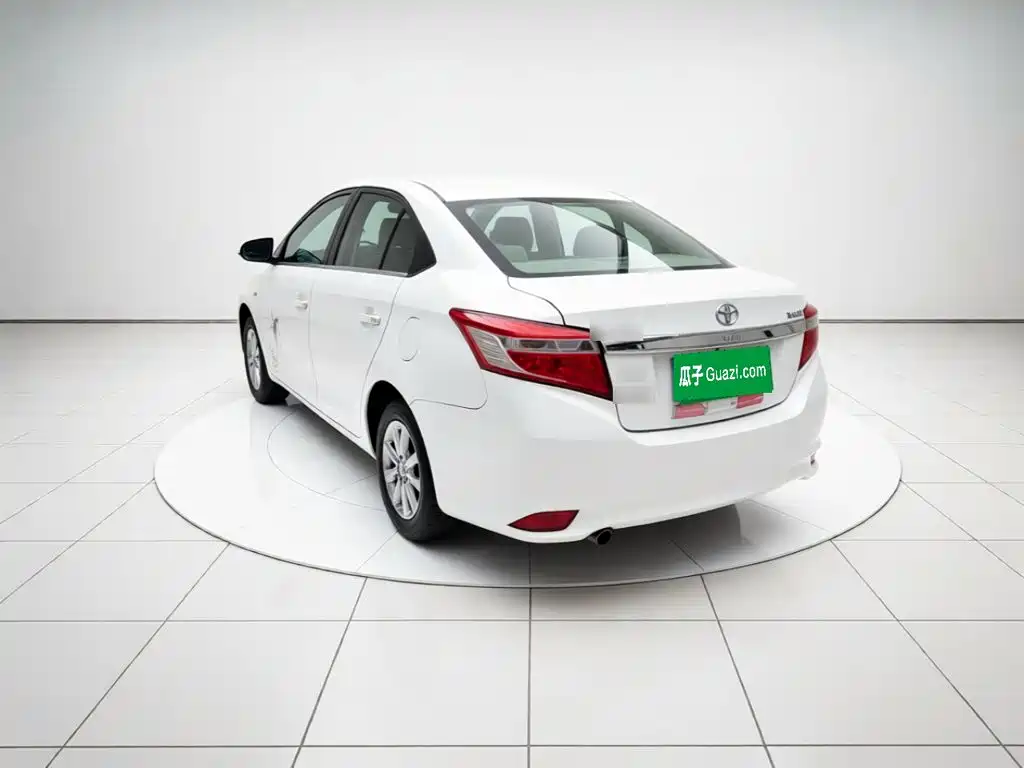 Toyota Vios — миниатюра 4