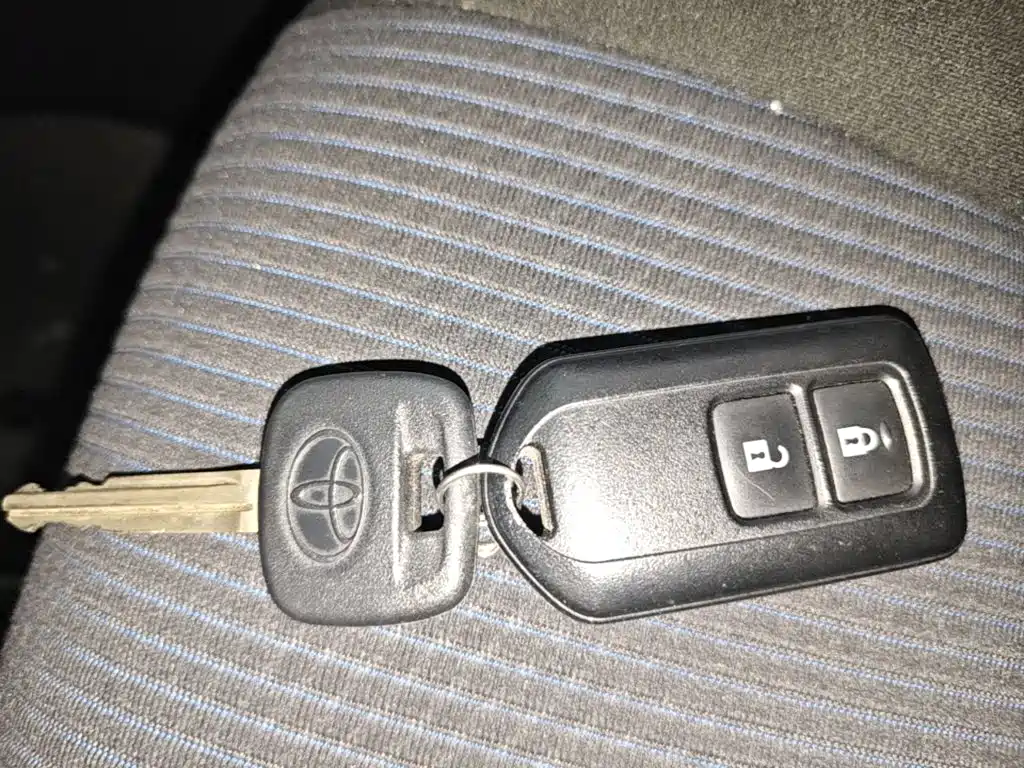 Toyota Yaris L — миниатюра 9