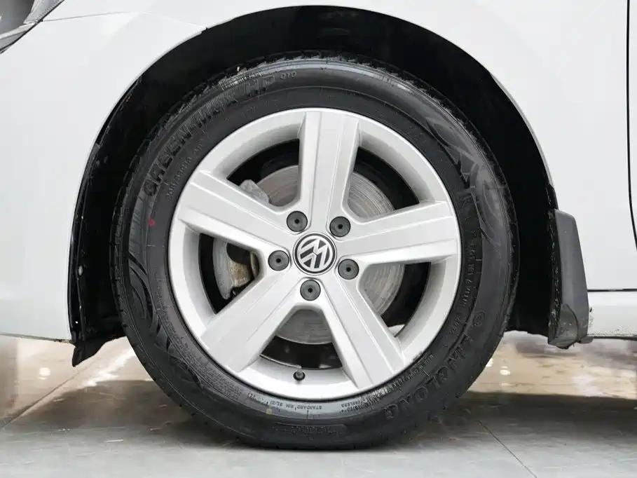 Volkswagen Golf Sportsvan — миниатюра 5