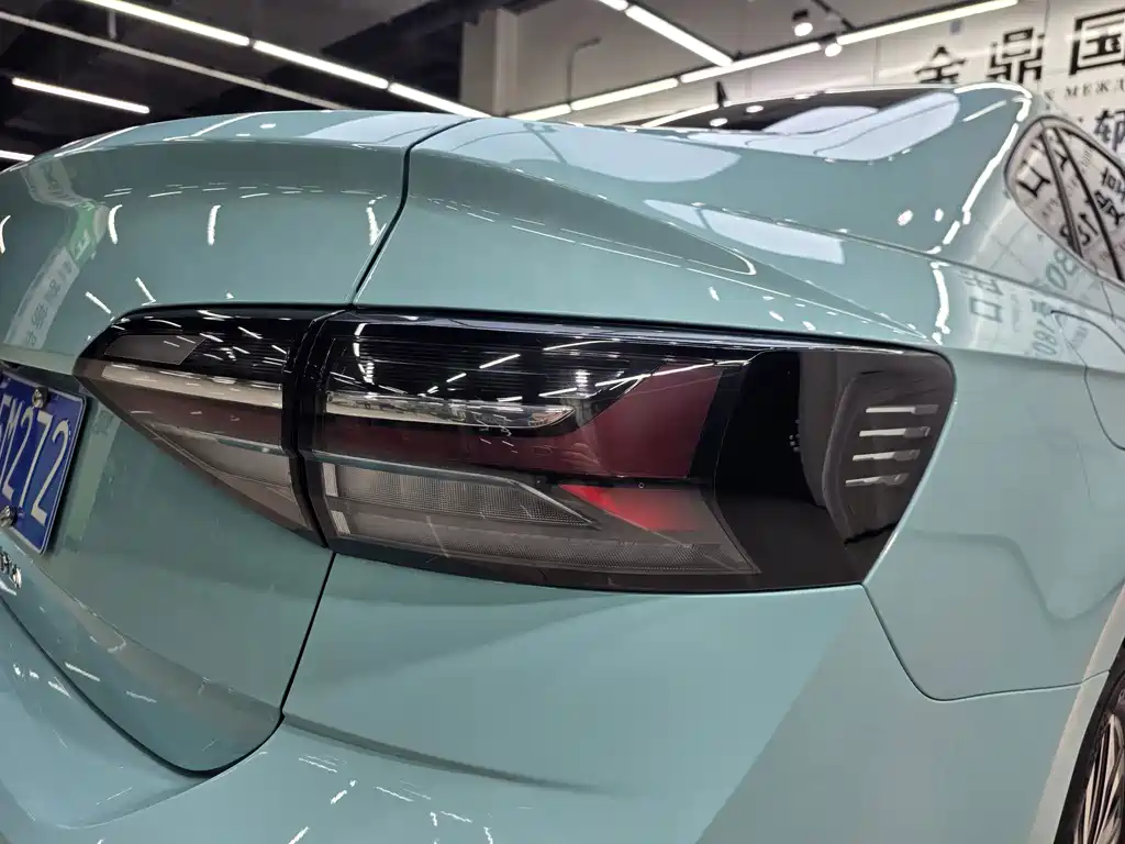 Volkswagen Lavida — миниатюра 11