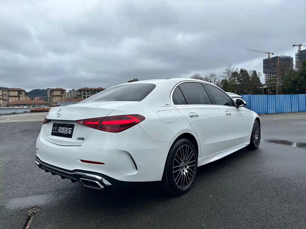 MERCEDES-BENZ C CLASS