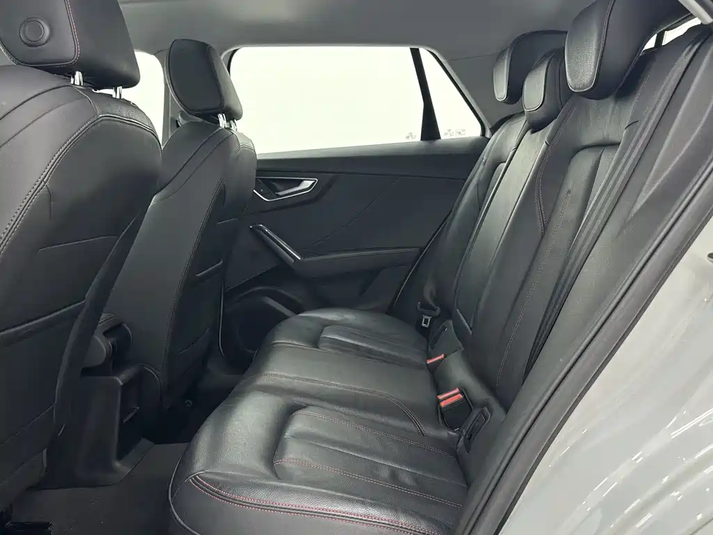 Audi Q2L 2022 35 TFSI