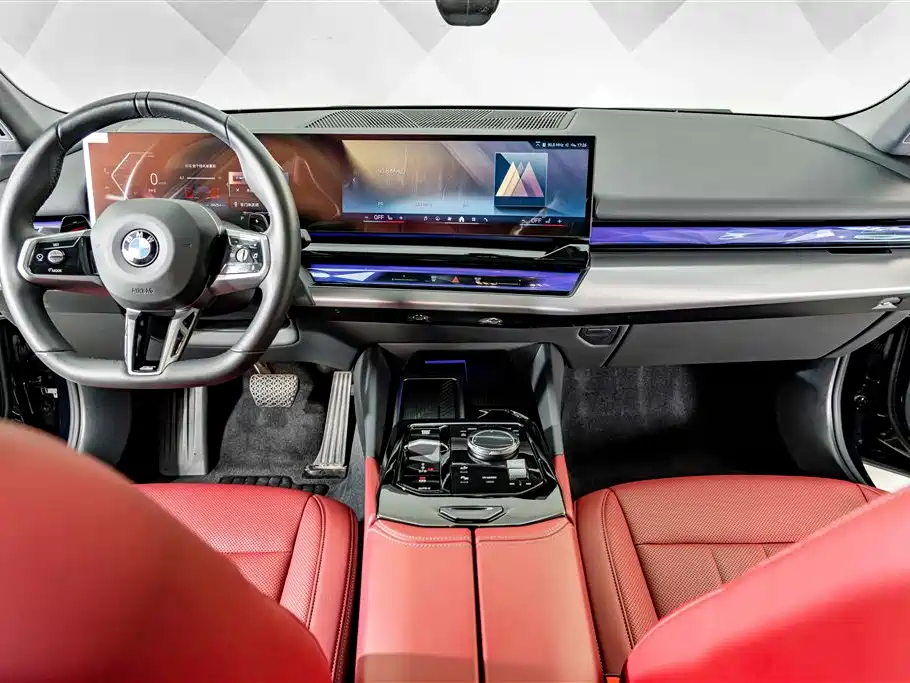 BMW 5 Series — миниатюра 13