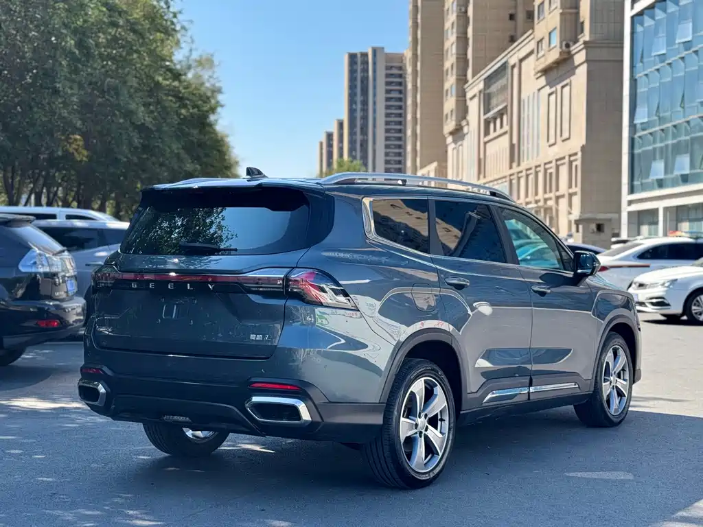Geely Haoyue L — миниатюра 13