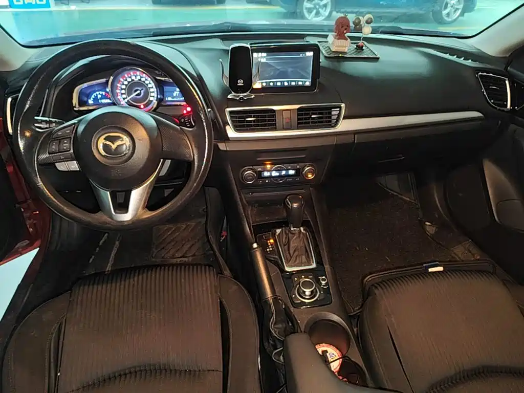Mazda 3 Axela — миниатюра 13