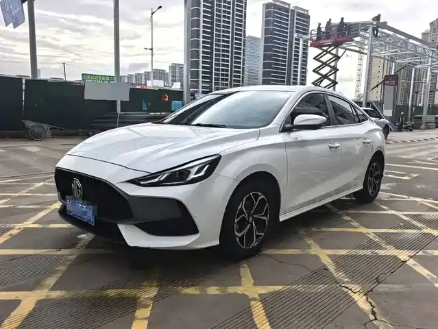 2022 MG 5