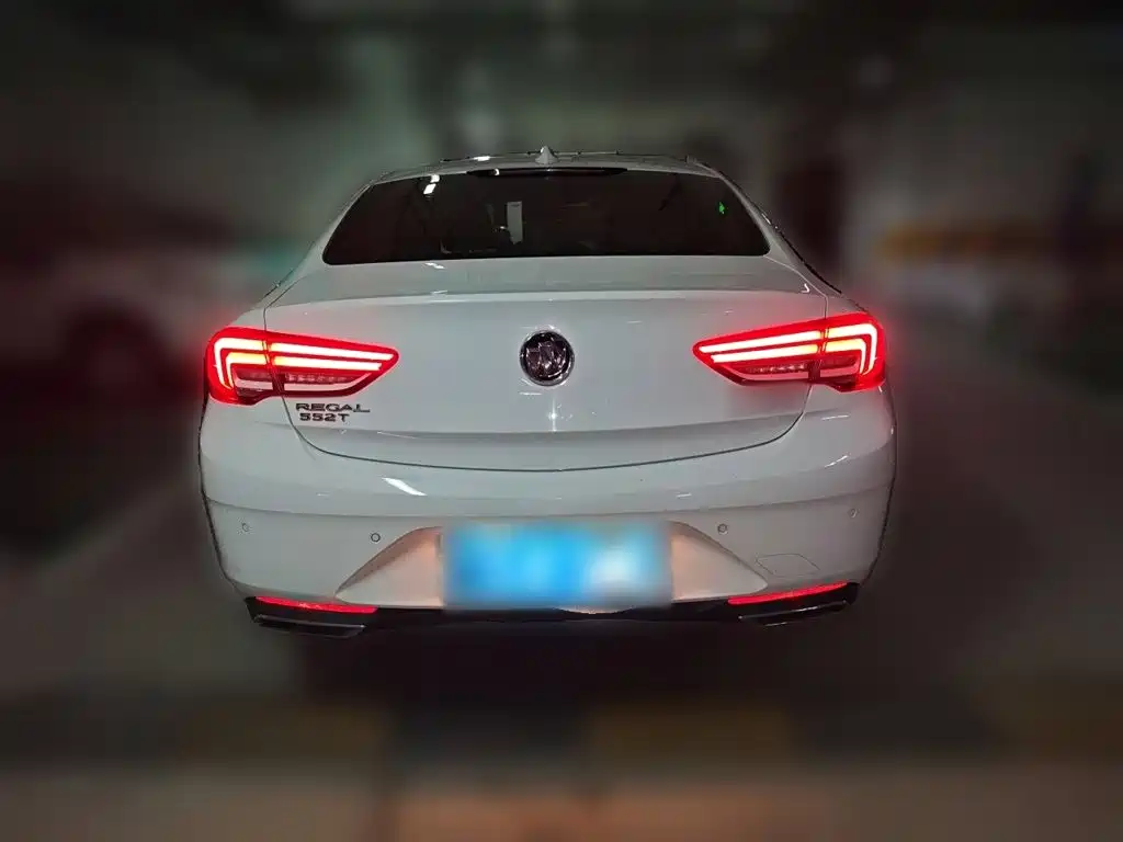 Buick Regal — миниатюра 5
