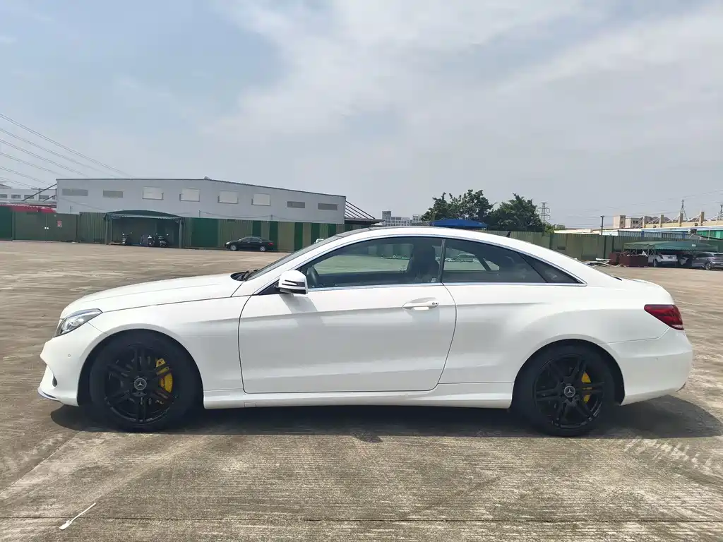 Mercedes-Benz E-Class (Import) — миниатюра 7