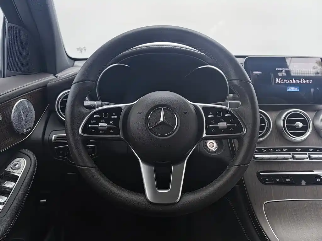 Mercedes-Benz GLC — миниатюра 11