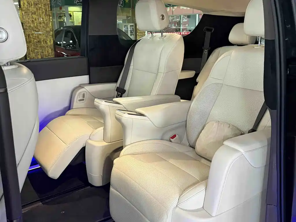 Li Auto Li MEGA — миниатюра 4