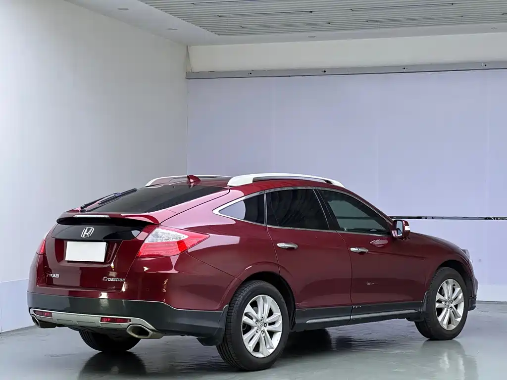 Honda Crosstour — миниатюра 6