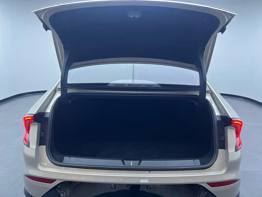 Wuling Xingguang — миниатюра 34