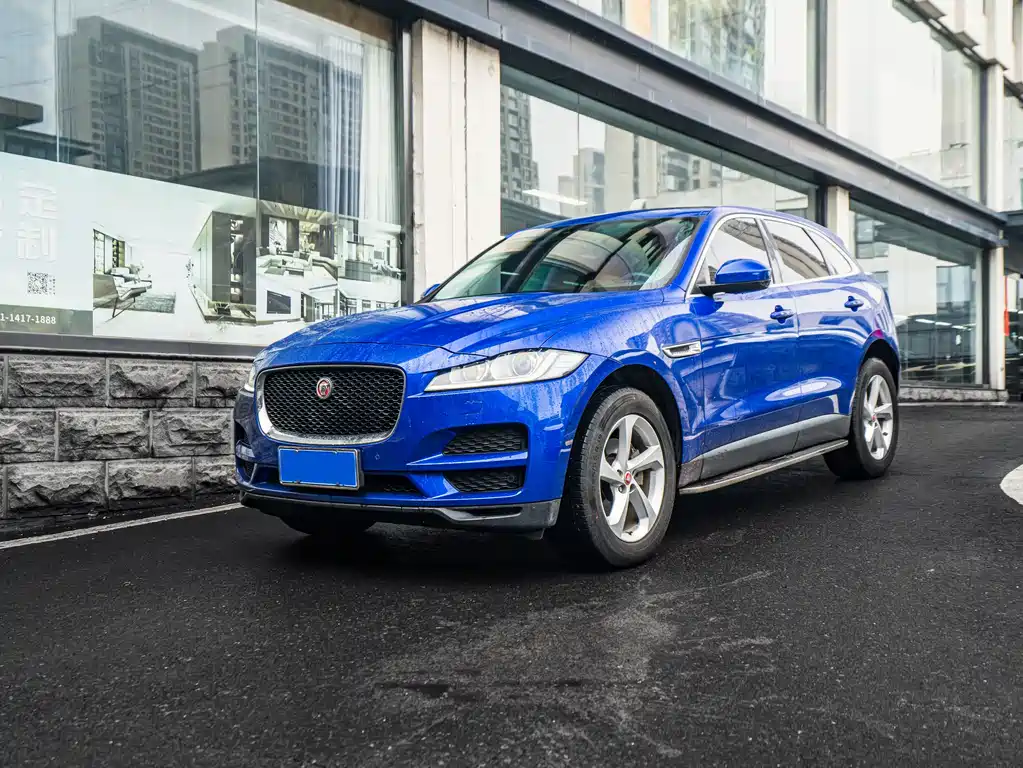Jaguar F-PACE 2021