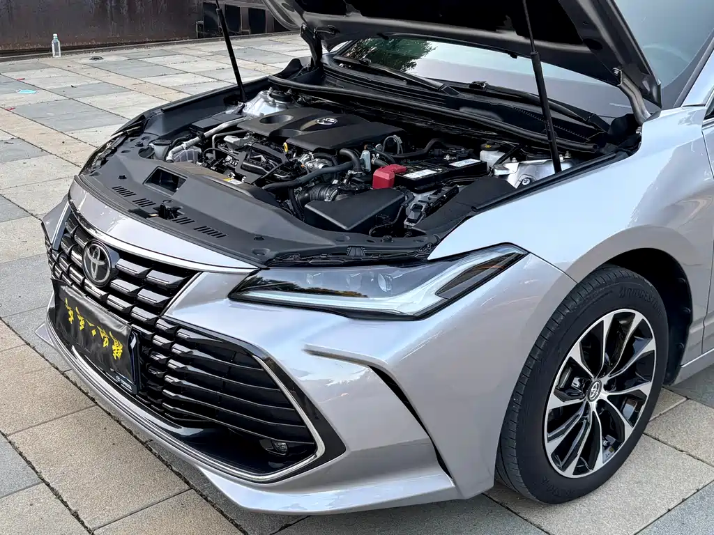 Toyota Avalon — миниатюра 9
