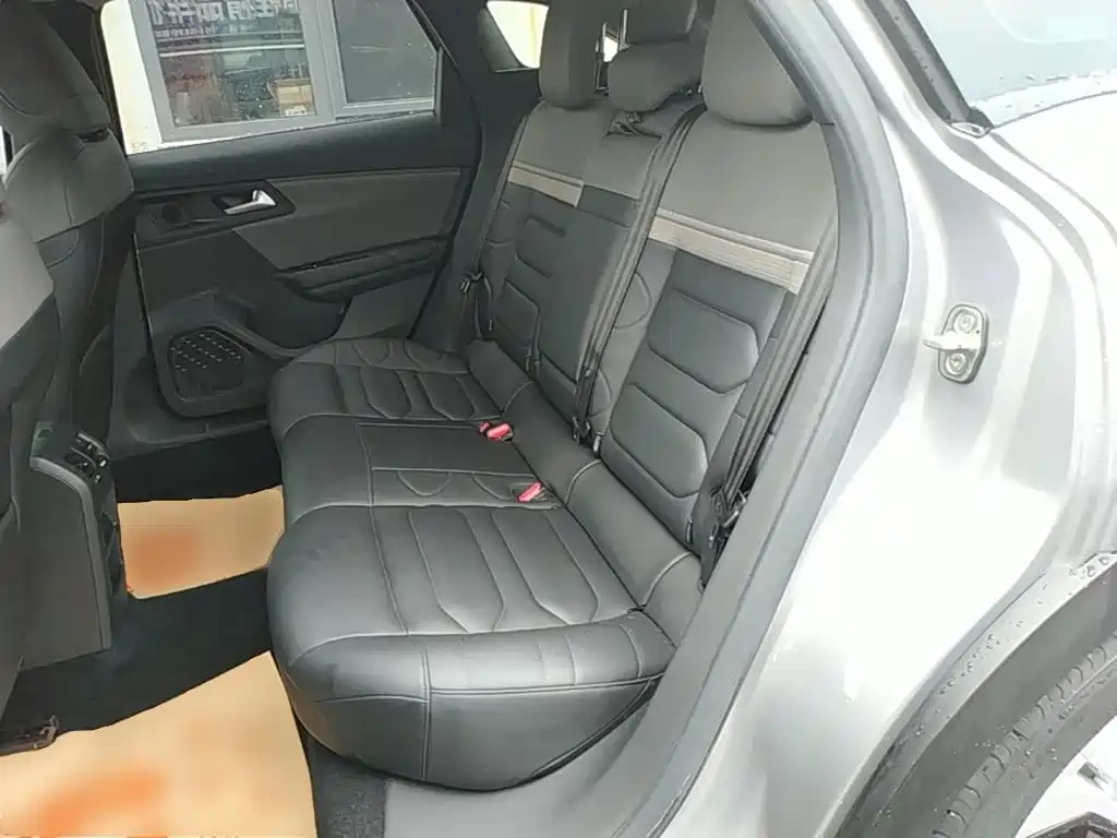 Citroen C5 X — миниатюра 17