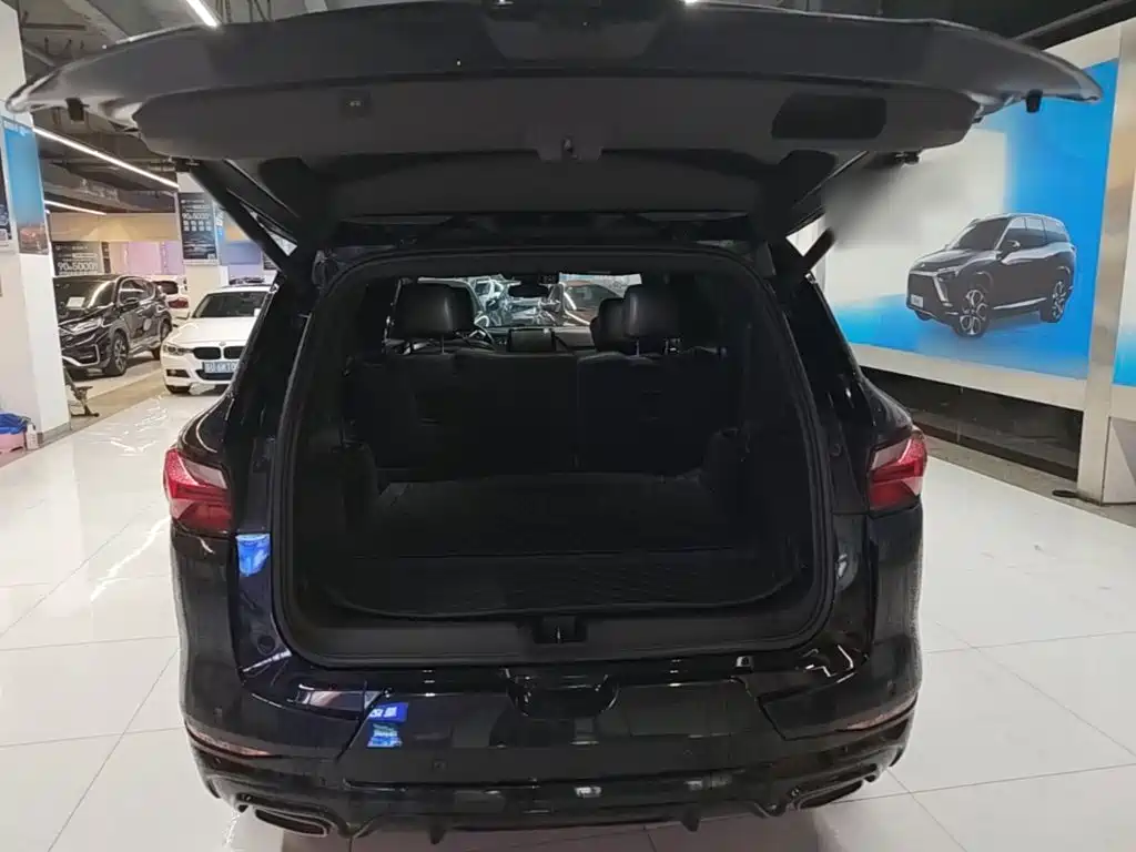 Chevrolet Blazer — миниатюра 19