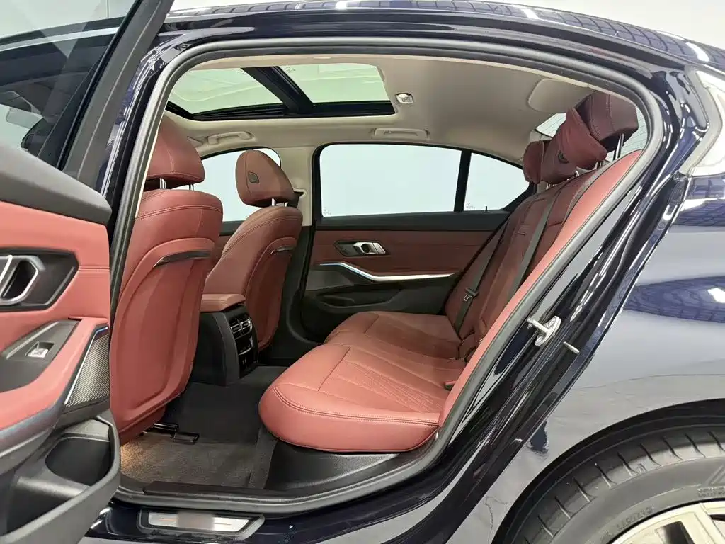 BMW i3 — миниатюра 17