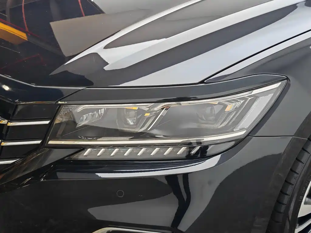Volkswagen Passat 2020 330TSI Luxury V