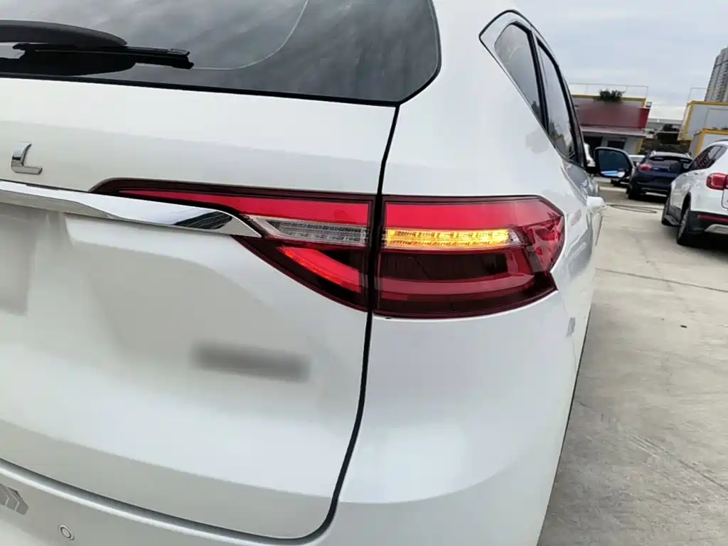 Haval F7 — миниатюра 8