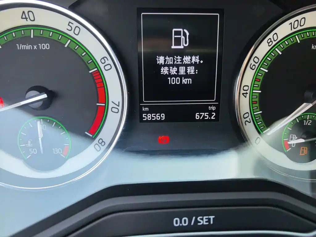 Skoda Superb — миниатюра 8