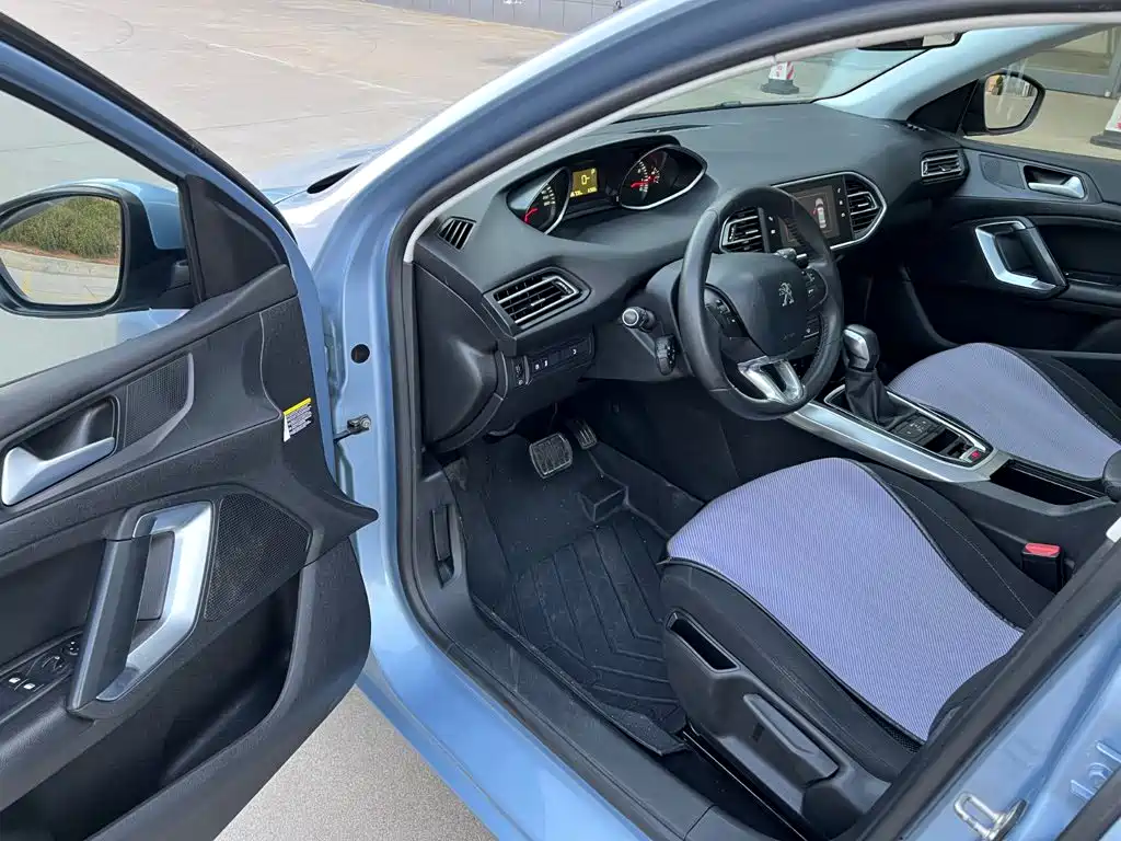 Peugeot 308S — миниатюра 6