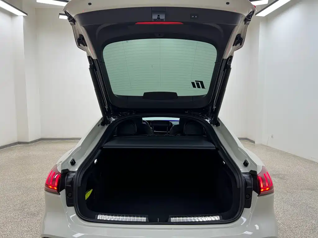 Audi A5L Sportback — миниатюра 31