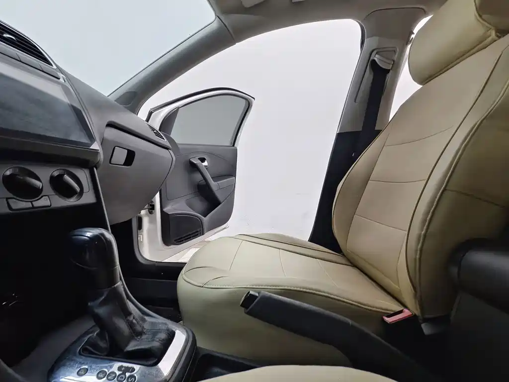 Volkswagen Polo — миниатюра 11