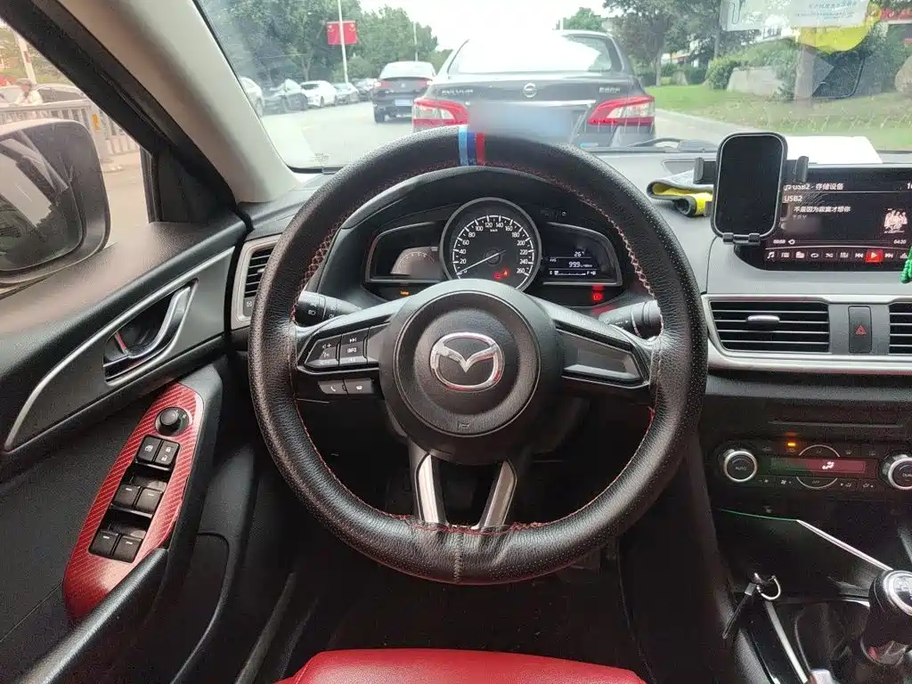 Mazda 3 Axela — миниатюра 3