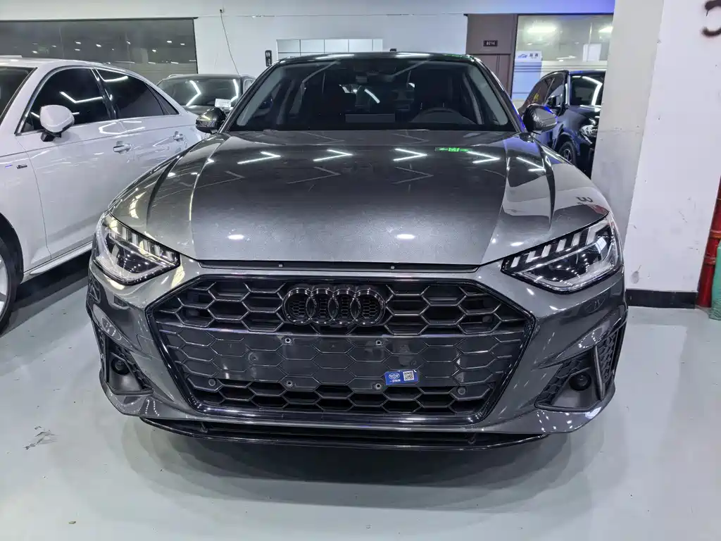 Audi A4L 2022 40 TFSI Fashion