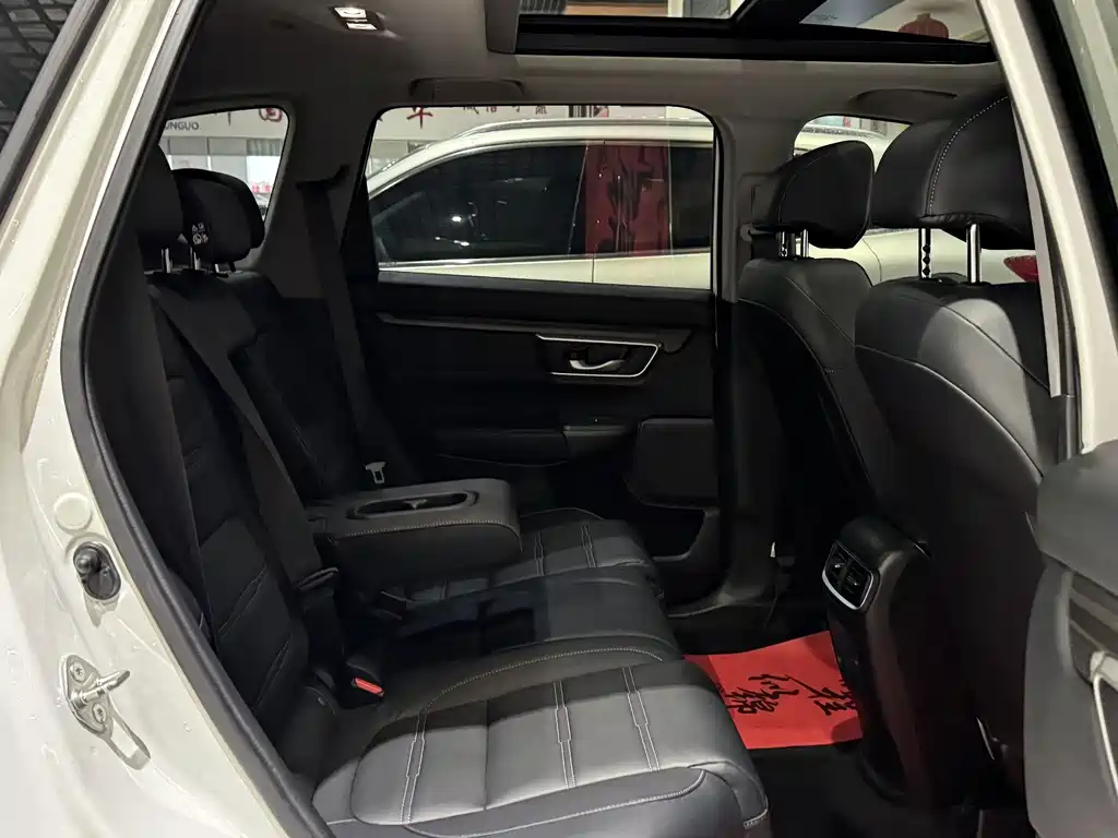 Honda CR-V PHEV — миниатюра 11