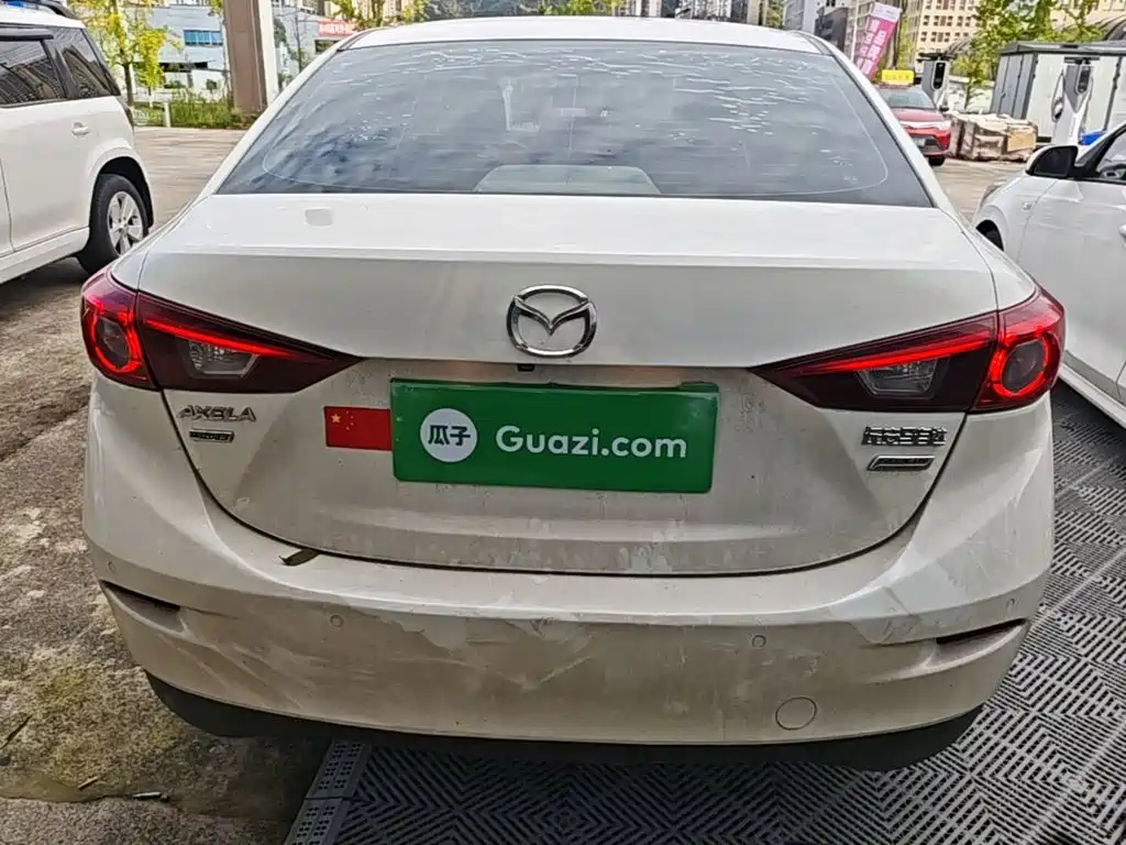 Mazda 3 Axela — миниатюра 6