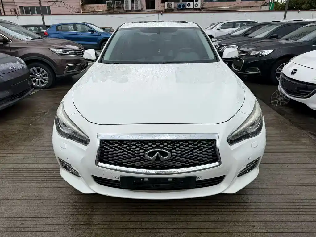 Infiniti Q50 — миниатюра 2