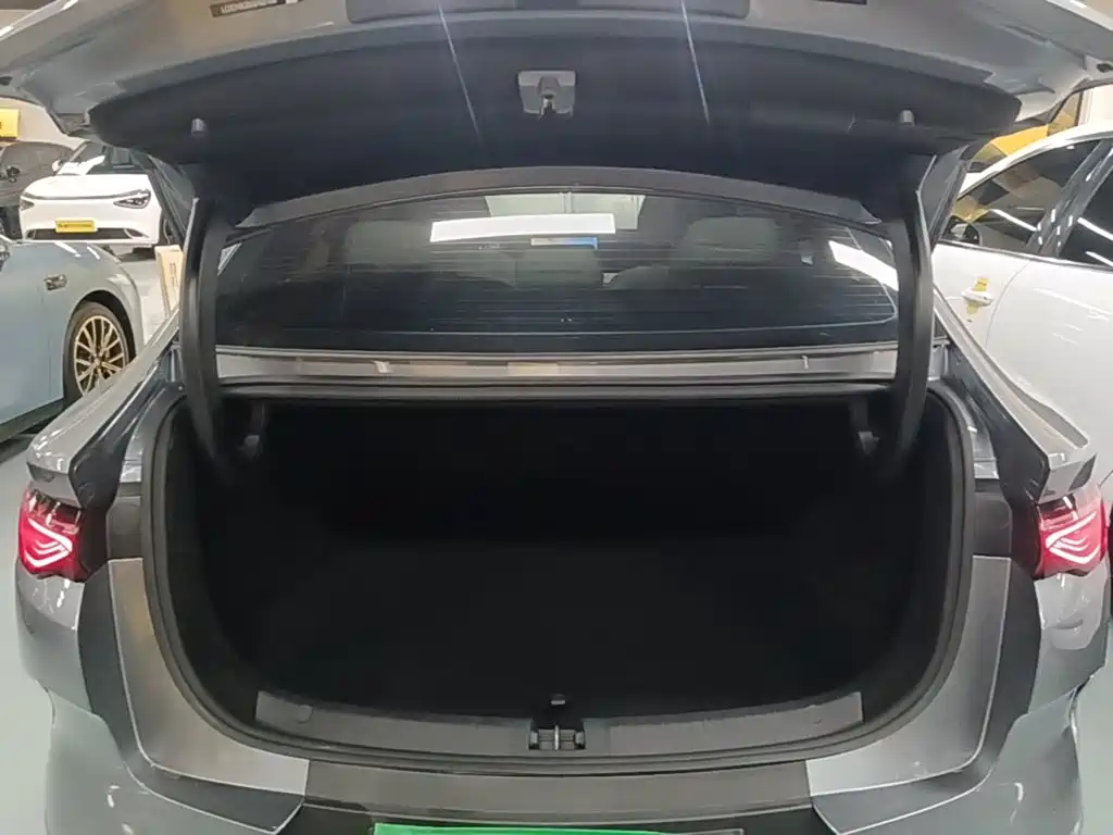 BYD Qin L — миниатюра 19