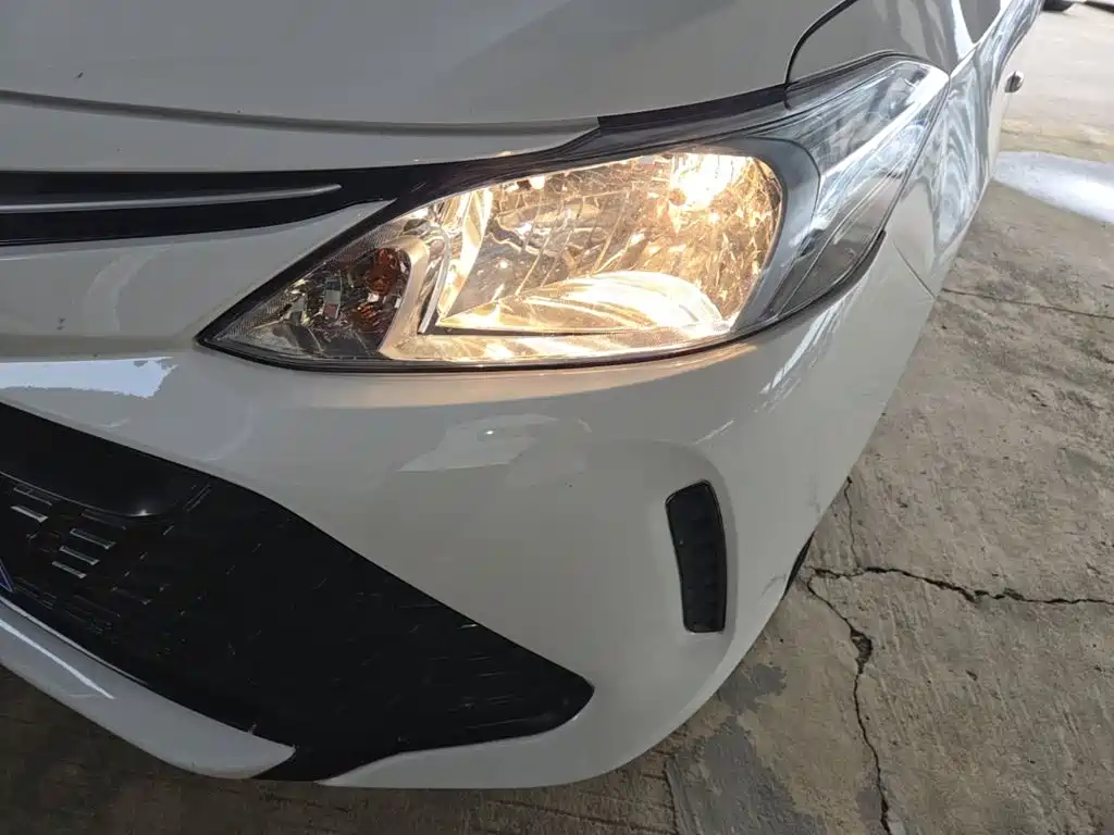 Toyota Vios FS — миниатюра 24