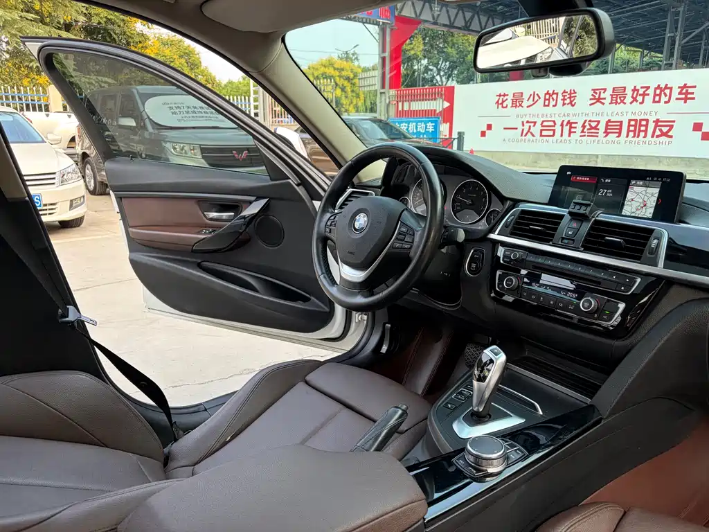 BMW 3 Series — миниатюра 11