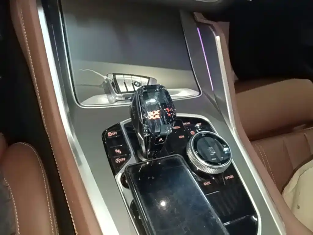 BMW X6 — миниатюра 14